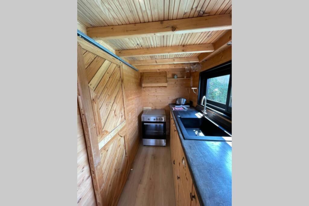 Myinsolite - Tiny-House, Jacuzzi, Brasero, Piscine إج مورت المظهر الخارجي الصورة