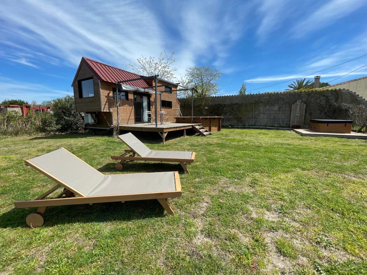 Myinsolite - Tiny-House, Jacuzzi, Brasero, Piscine إج مورت المظهر الخارجي الصورة