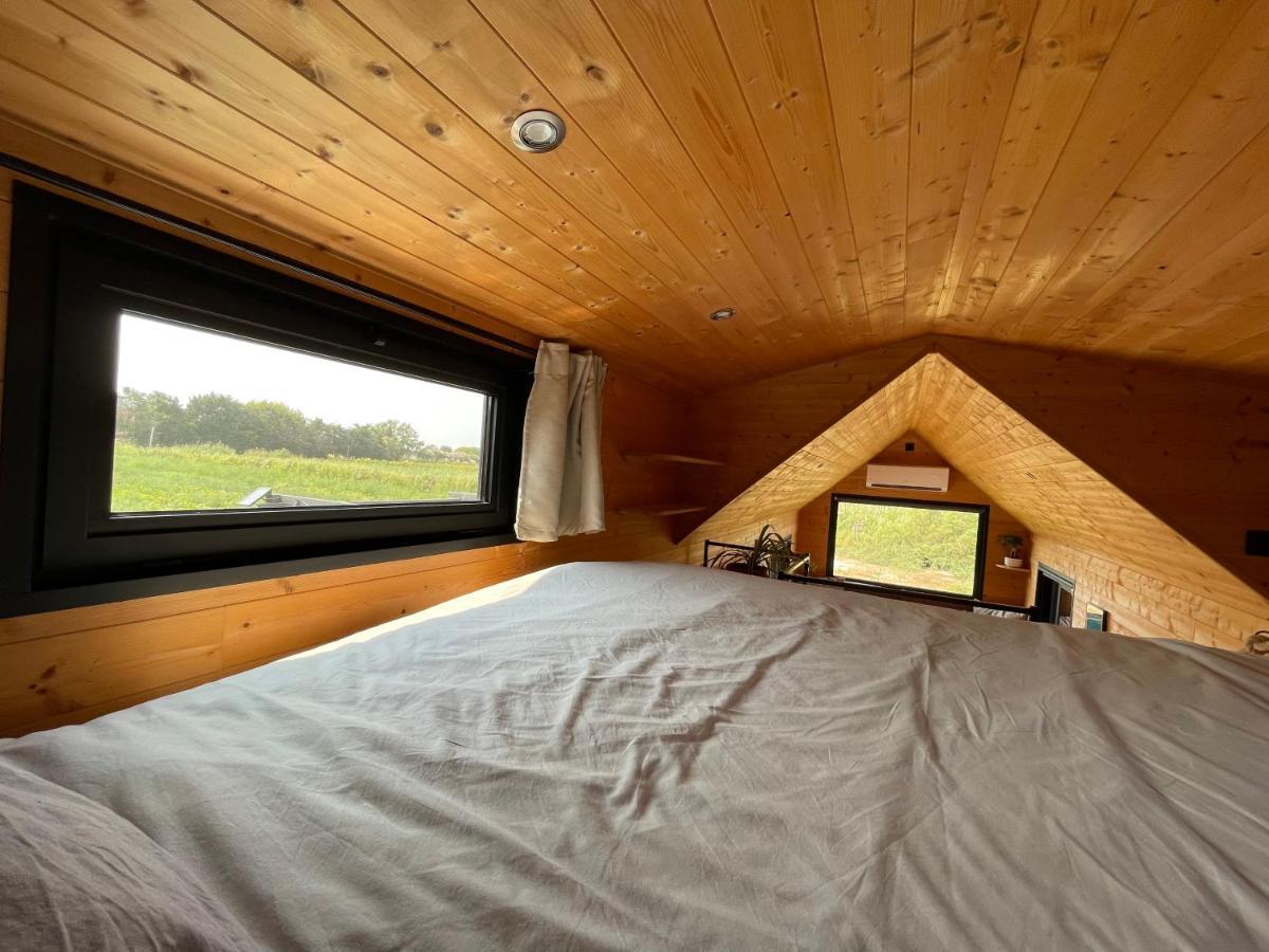 Myinsolite - Tiny-House, Jacuzzi, Brasero, Piscine إج مورت المظهر الخارجي الصورة