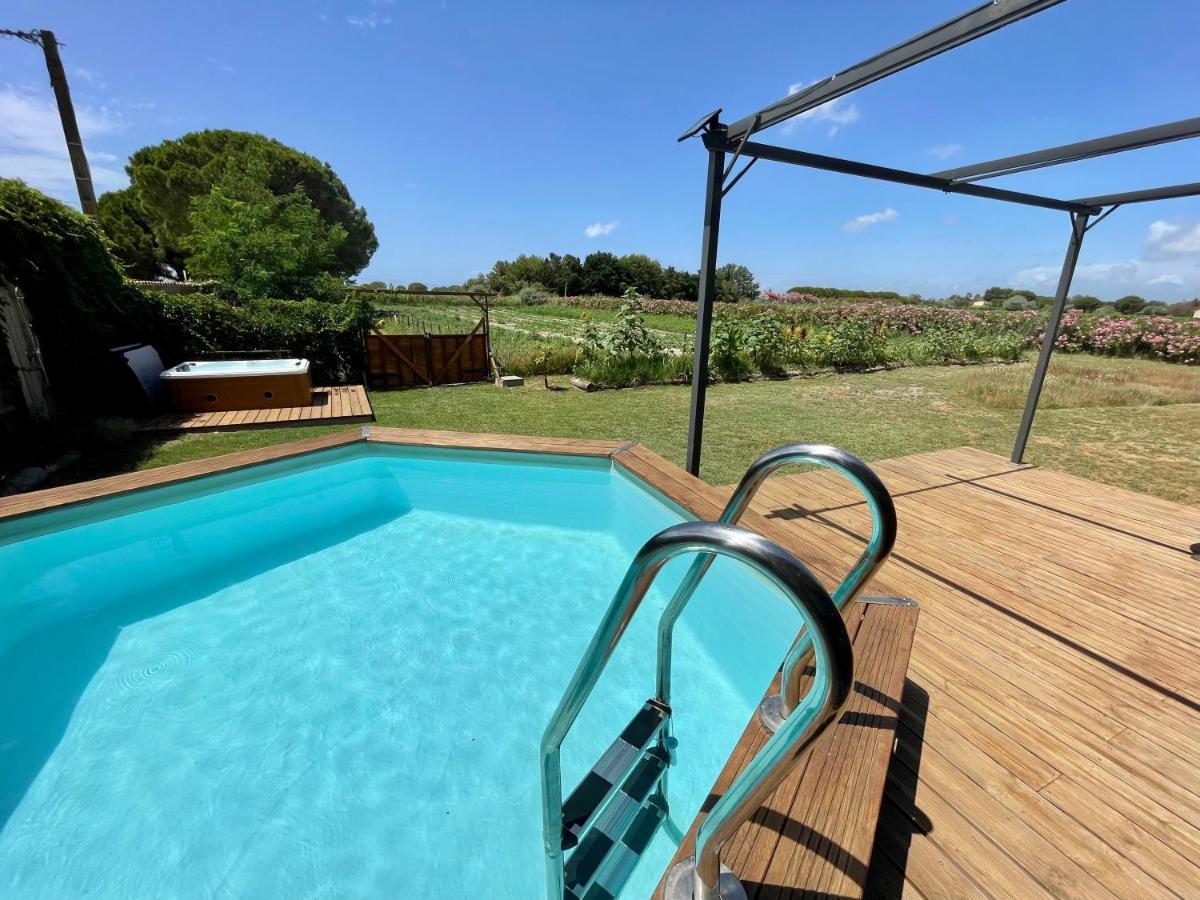Myinsolite - Tiny-House, Jacuzzi, Brasero, Piscine إج مورت المظهر الخارجي الصورة